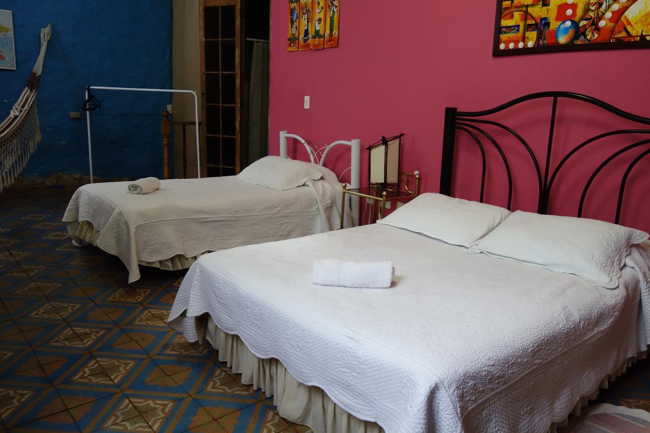 Casa Bellavista Hostelボゴタ エクステリア 写真